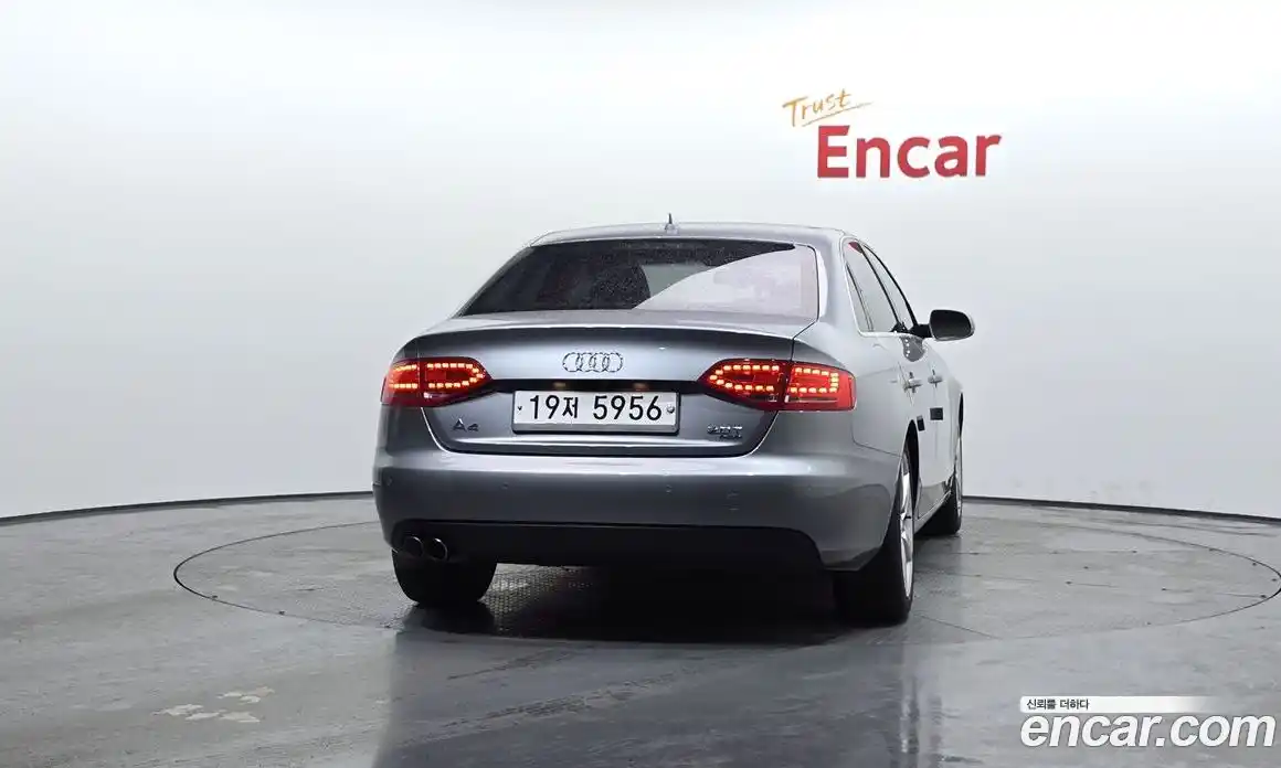 Audi A4 2011 2.0 Автомат в Москве № 414310, фото 4