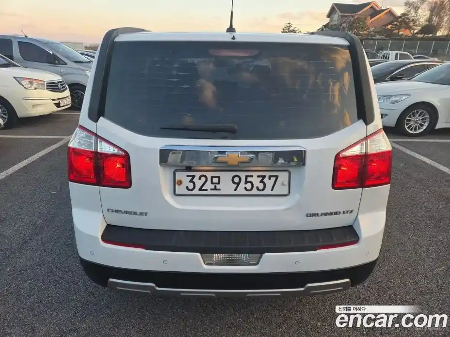 Chevrolet Orlando 2012 2.0 Автомат в Москве № 42119, фото 5