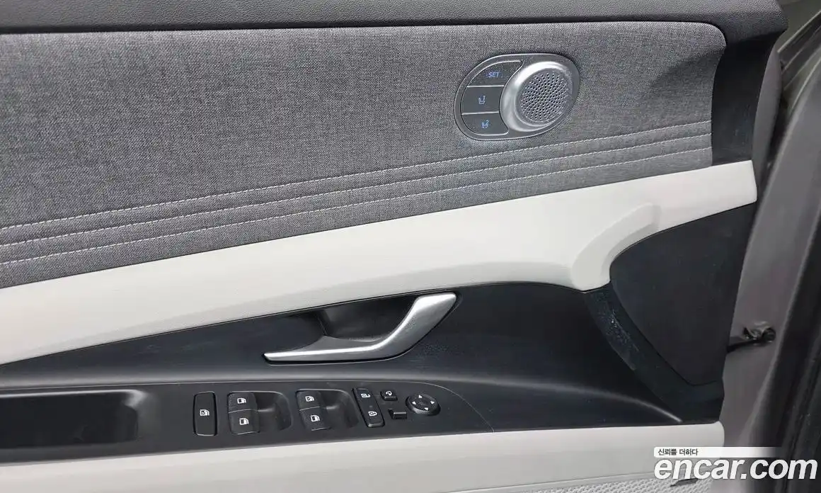 Hyundai Avante 2023 1.6 Автомат в Москве № 45139, фото 12