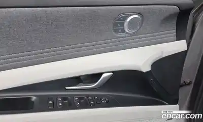 Hyundai Avante 2023 1.6 Автомат в Москве № 45139, миниатюра 12