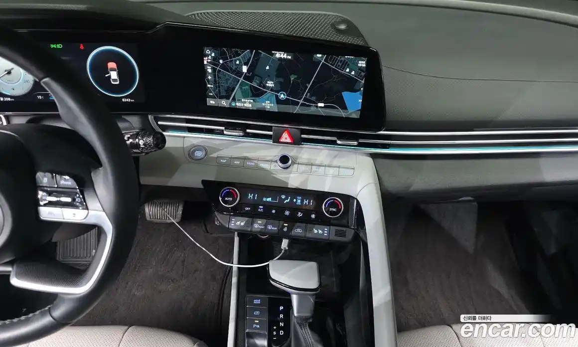 Hyundai Avante 2023 1.6 Автомат в Москве № 45139, фото 15