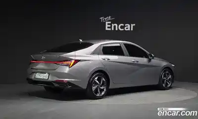 Hyundai Avante 2023 1.6 Автомат в Москве № 45139, миниатюра 2