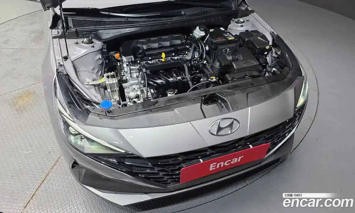 Hyundai Avante 2023 1.6 Автомат в Москве № 45139, фото 6