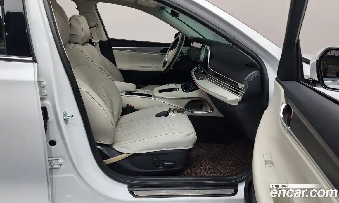 Hyundai Grandeur 2022 2.5 Автомат в Москве № 46344, фото 16