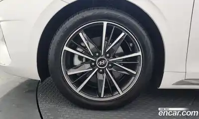 Hyundai Grandeur 2022 2.5 Автомат в Москве № 46344, миниатюра 6