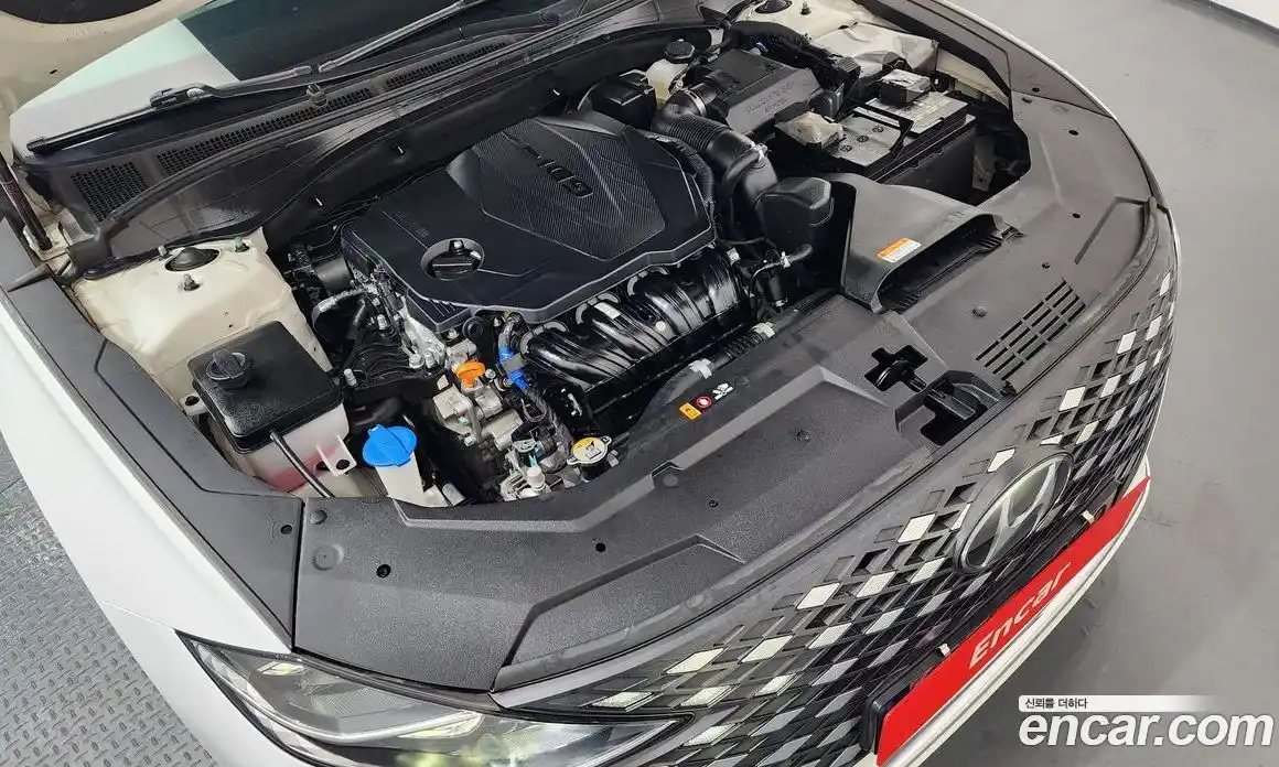 Hyundai Grandeur 2022 2.5 Автомат в Москве № 46344, фото 8