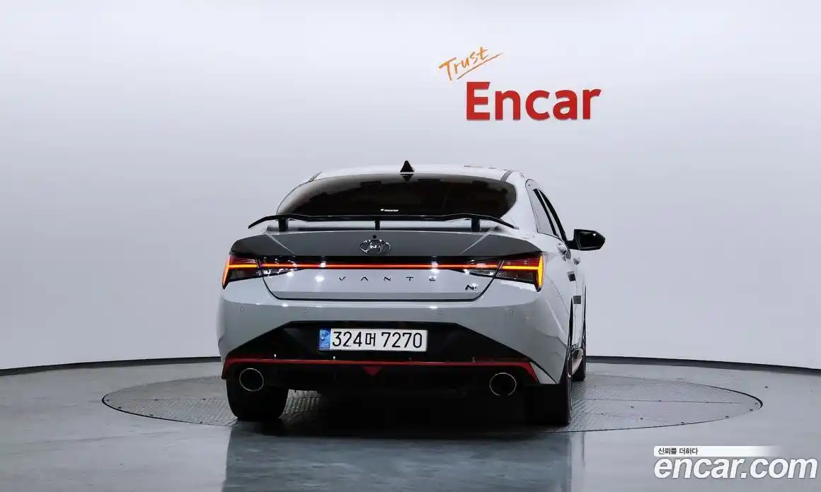 Hyundai Avante 2022 2.0 Механическая в Москве № 47465, фото 12