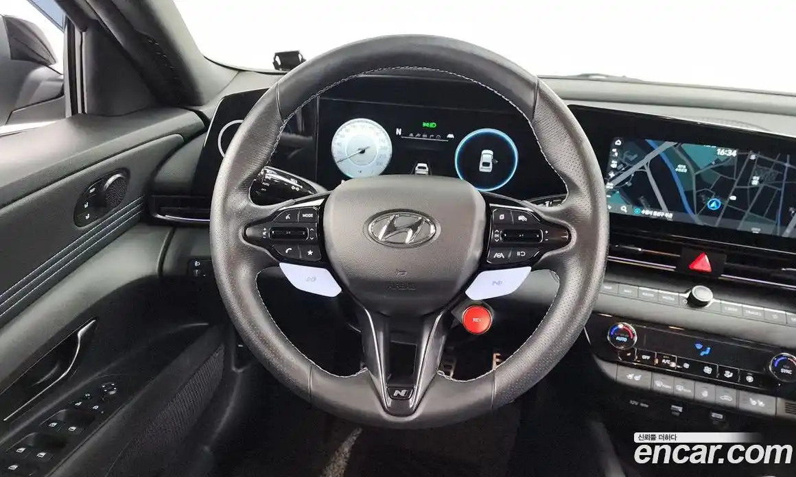 Hyundai Avante 2022 2.0 Механическая в Москве № 47465, фото 14