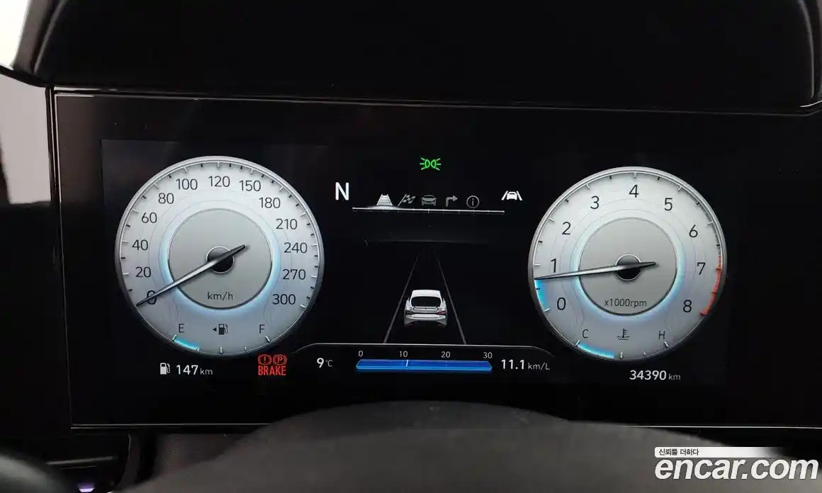 Hyundai Avante 2022 2.0 Механическая в Москве № 47465, фото 18