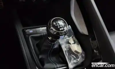 Hyundai Avante 2022 2.0 Механическая в Москве № 47465, миниатюра 3