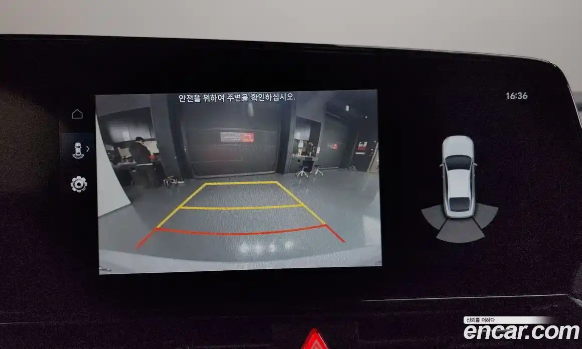 Hyundai Avante 2022 2.0 Механическая в Москве № 47465, фото 8