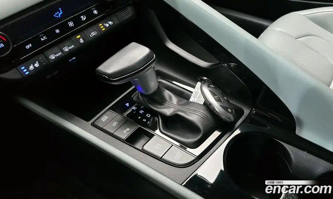 Hyundai Avante 2024 1.6 Автомат в Москве № 48331, фото 14