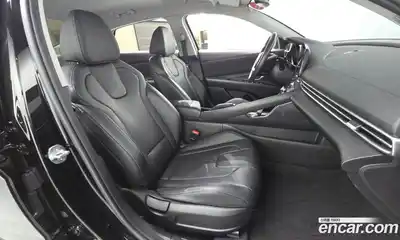 Hyundai Avante 2022 1.6 Автомат в Москве № 5359, миниатюра 11