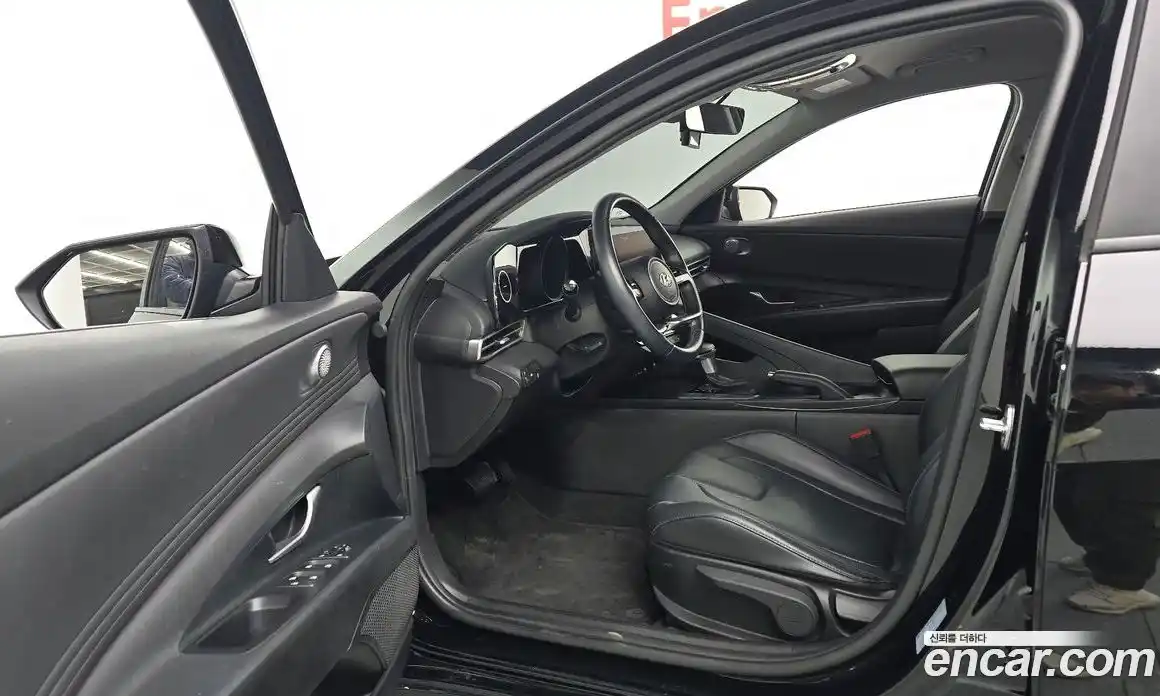 Hyundai Avante 2022 1.6 Автомат в Москве № 5359, фото 10