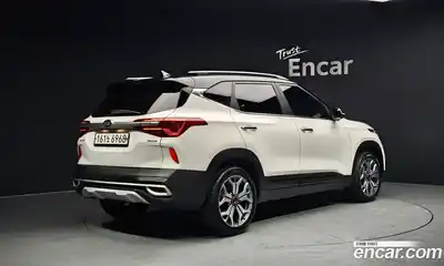 Kia Seltos 2020 1.6 Автомат в Москве № 55878, миниатюра 2