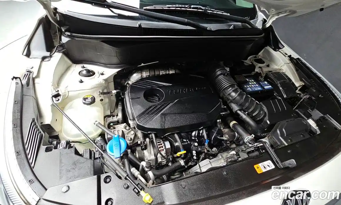 Kia Seltos 2020 1.6 Автомат в Москве № 55878, фото 6