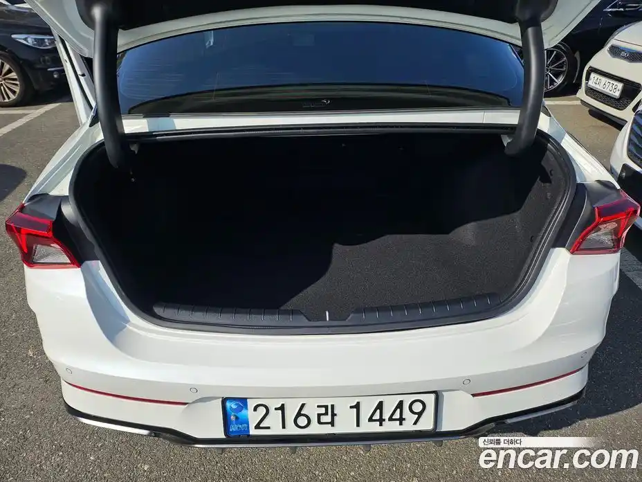 Kia K5 2023 2.0 Автомат в Москве № 56210, фото 20