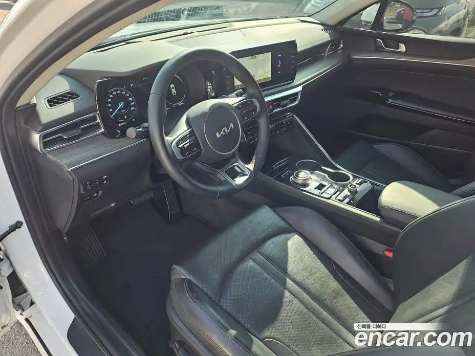 Kia K5 2023 2.0 Автомат в Москве № 56210, фото 6