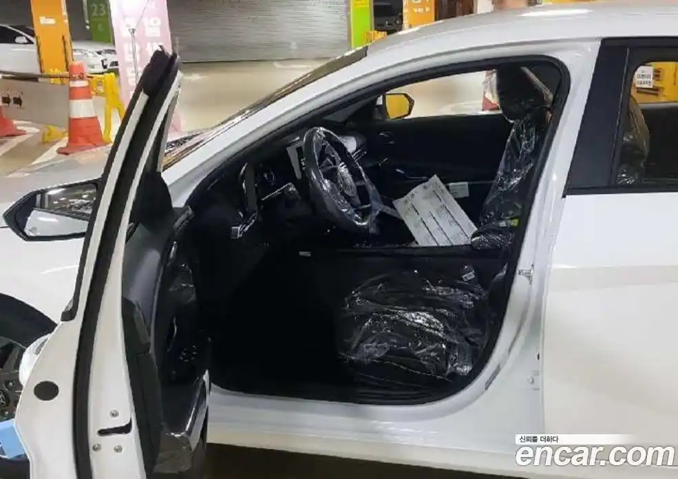 Hyundai Avante 2026 1.6 Автомат в Москве № 6957, фото 9