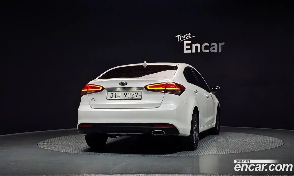 Kia K3 2018 1.6 Автомат в Москве № 70861, фото 8