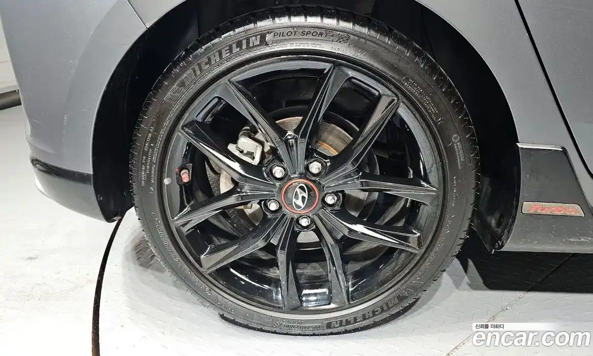 Hyundai Veloster 2019 1.6 Автомат в Москве № 88693, фото 5