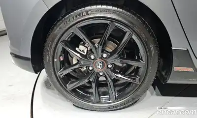 Hyundai Veloster 2019 1.6 Автомат в Москве № 88693, миниатюра 5