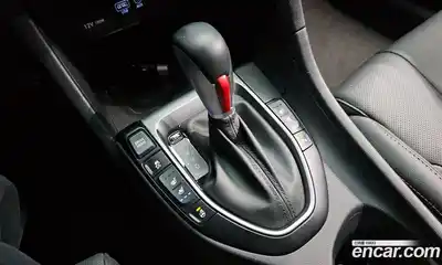 Hyundai Veloster 2019 1.6 Автомат в Москве № 88693, миниатюра 9