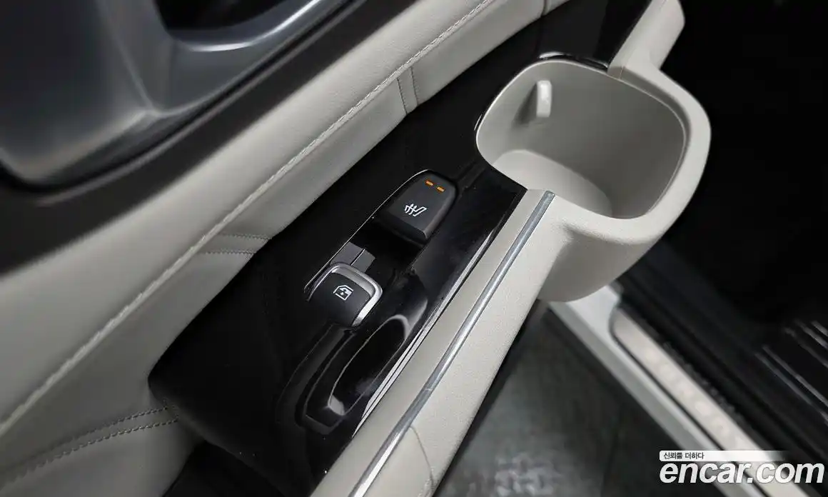 Kia Sorento 2024 1.6 Автомат в Москве № 103180, фото 17