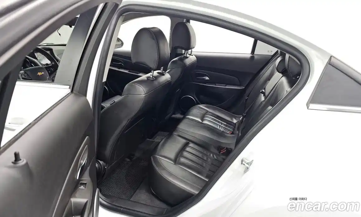 Chevrolet Cruze 2015 1.8 Автомат в Москве № 103544, фото 16