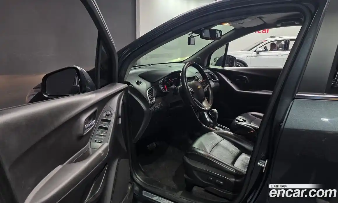 Chevrolet Trax 2018 1.4 Автомат в Москве № 105282, фото 11