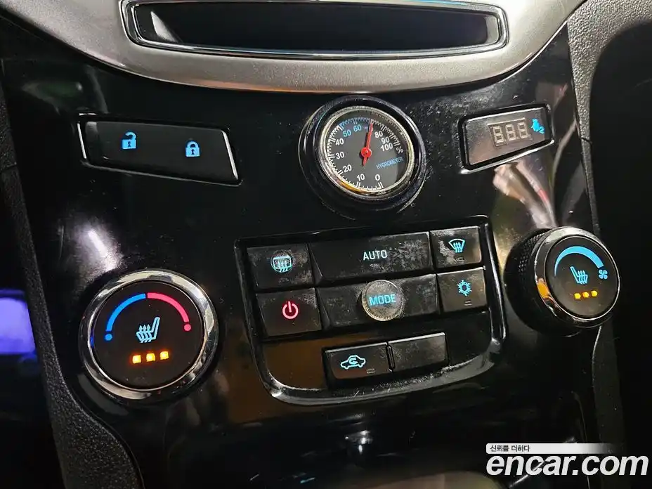 Chevrolet Orlando 2015 2.0 Автомат в Москве № 105607, фото 17