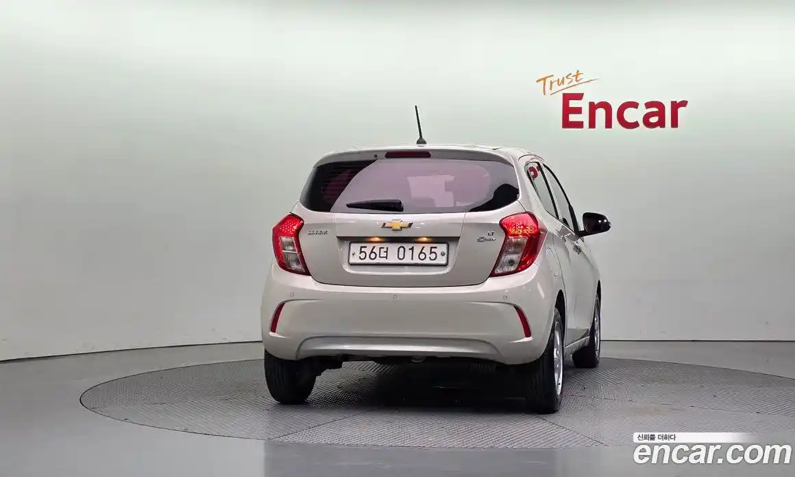 Chevrolet Spark 2017 1.0 Автомат в Москве № 105628, фото 3