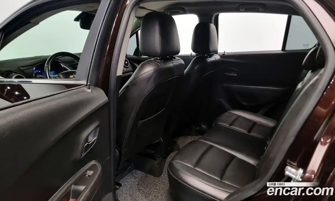 Chevrolet Trax 2015 1.4 Автомат в Москве № 105652, фото 10