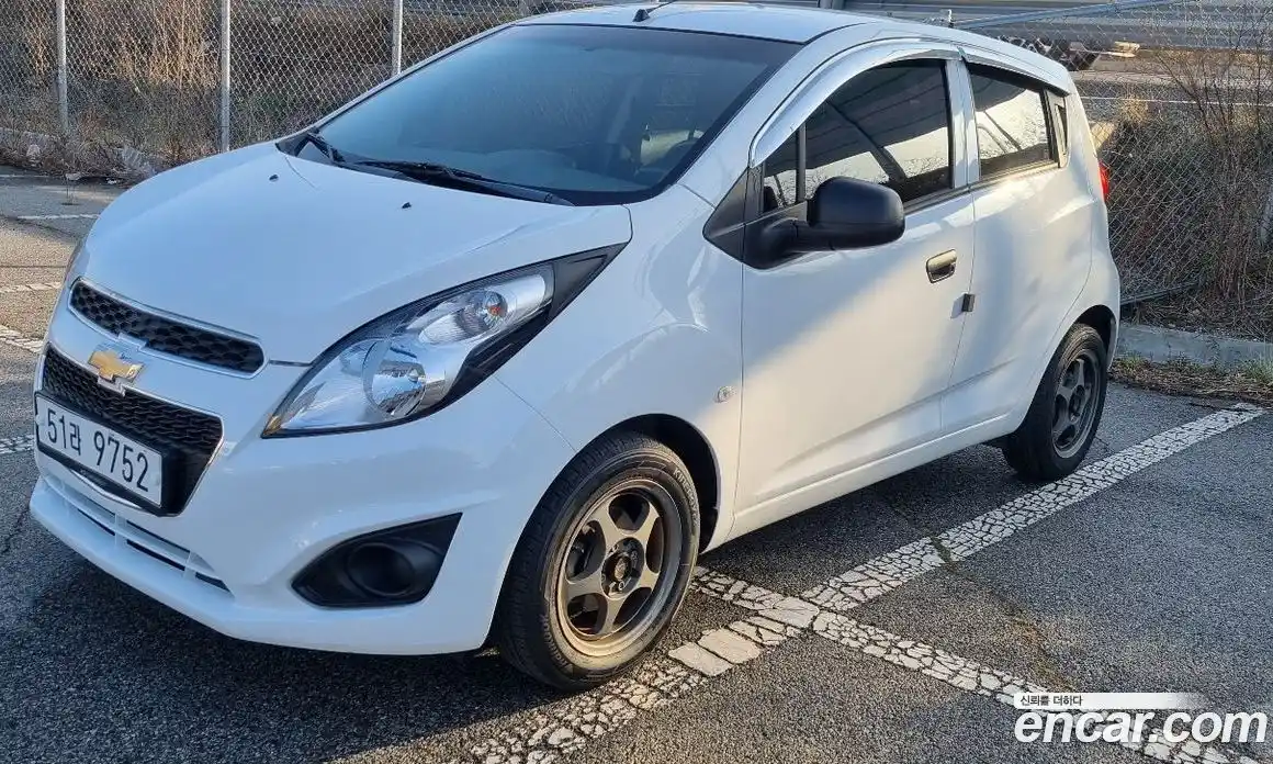 Chevrolet Spark 2014 1.0 Механическая в Москве № 105948, фото 1