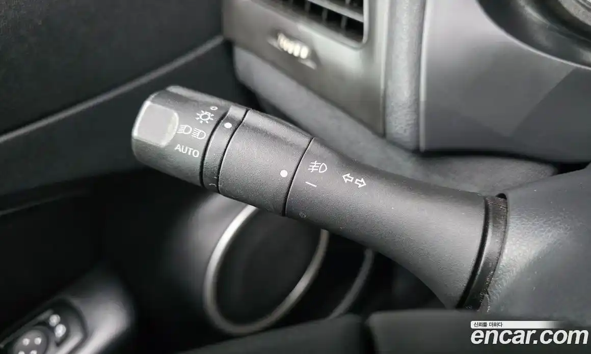 Renault SM3 2015 1.6 Автомат в Москве № 106094, фото 14