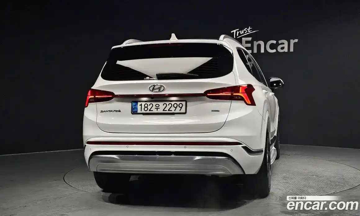 Hyundai Santa Fe 2021 2.5 Автомат в Москве № 107991, фото 14