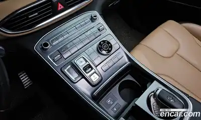 Hyundai Santa Fe 2021 2.5 Автомат в Москве № 107991, миниатюра 2