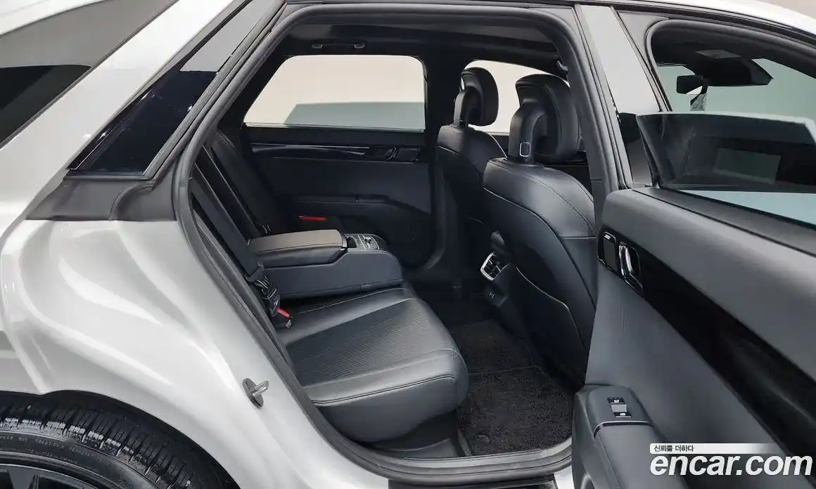 Hyundai Grandeur 2024 1.6 Автомат в Москве № 109254, фото 13