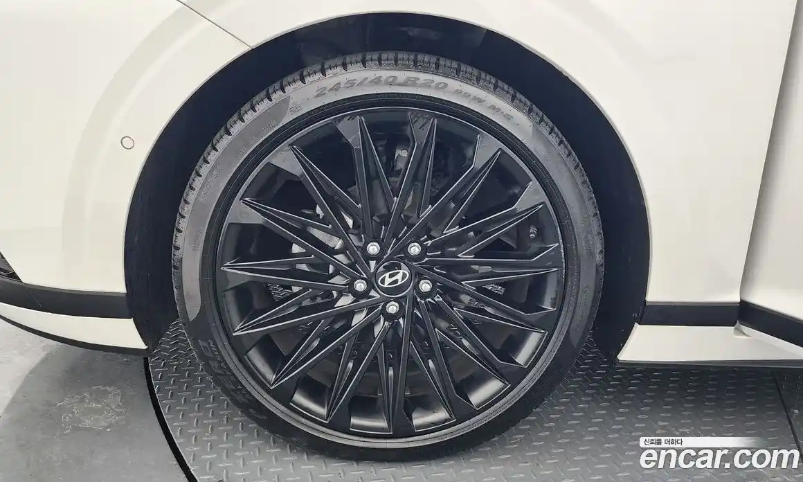 Hyundai Grandeur 2024 1.6 Автомат в Москве № 109254, фото 20