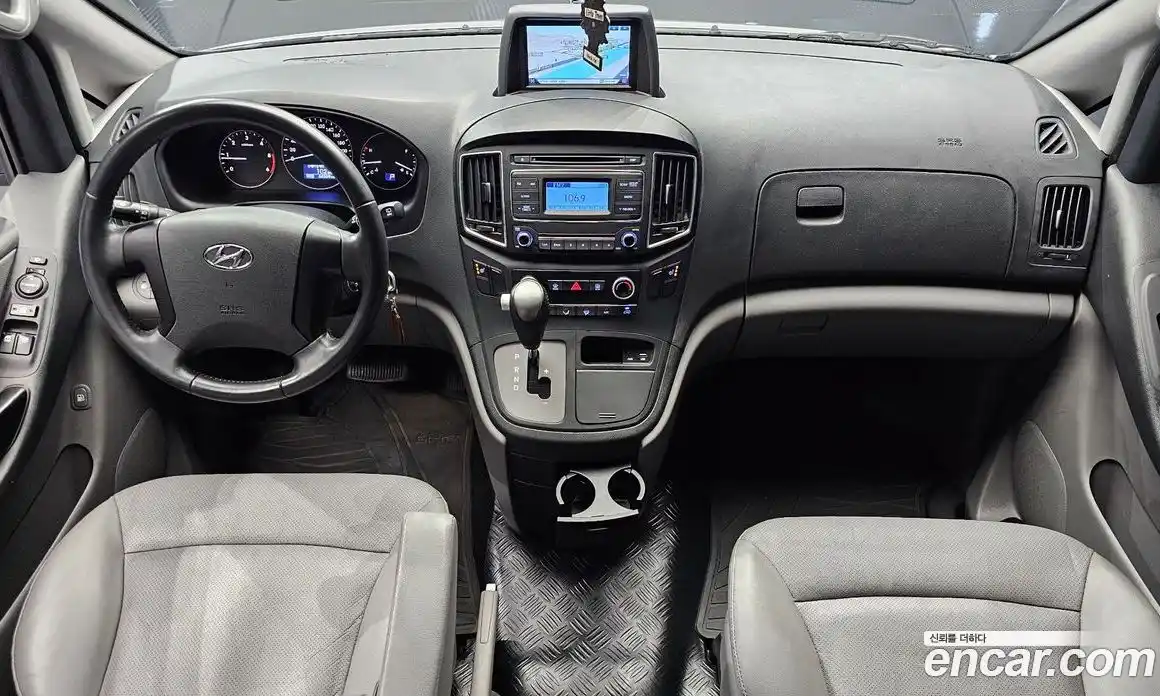 Hyundai Starex 2018 2.5 Автомат в Москве № 110257, фото 3