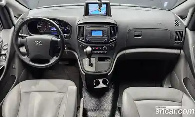 Hyundai Starex 2018 2.5 Автомат в Москве № 110257, миниатюра 3