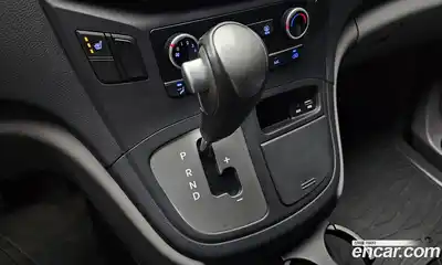 Hyundai Starex 2018 2.5 Автомат в Москве № 110257, миниатюра 6