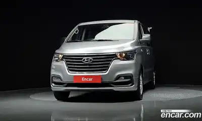 Hyundai Starex 2018 2.5 Автомат в Москве № 110257, миниатюра 9