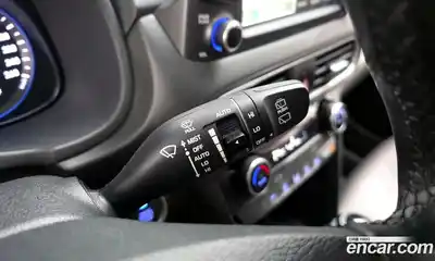 Hyundai Kona 2018 1.6 Автомат в Москве № 112909, миниатюра 5