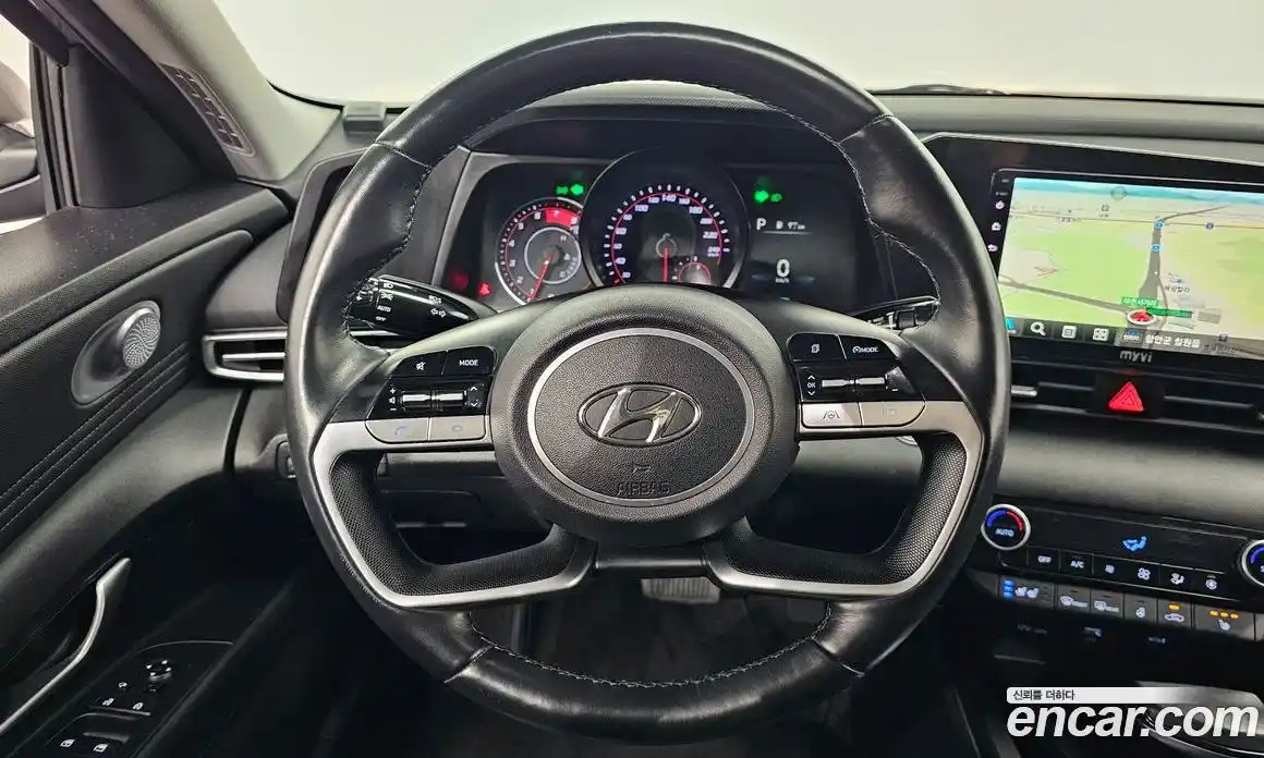 Hyundai Avante 2022 1.6 Автомат в Москве № 113370, фото 14