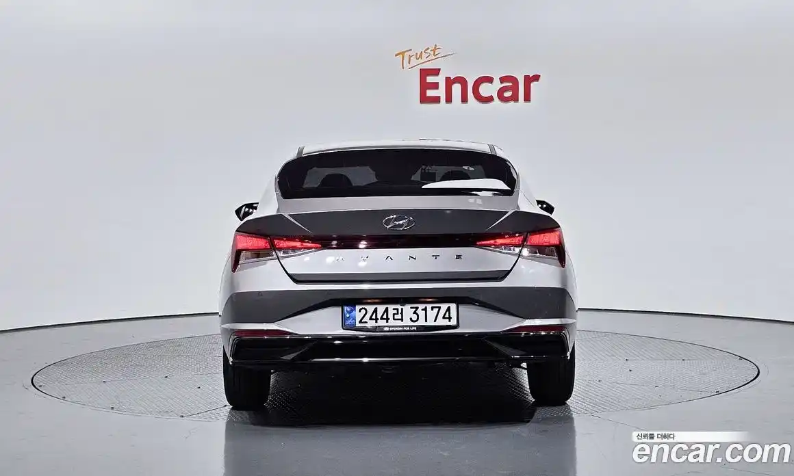 Hyundai Avante 2022 1.6 Автомат в Москве № 113370, фото 15