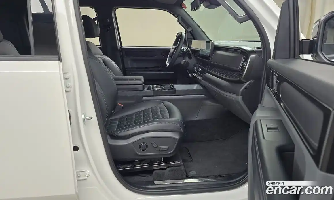 Kia Tasman 2026 2.5 Автомат в Москве № 114462, фото 3