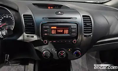 Kia K3 2018 1.6 Автомат в Москве № 114938, миниатюра 7