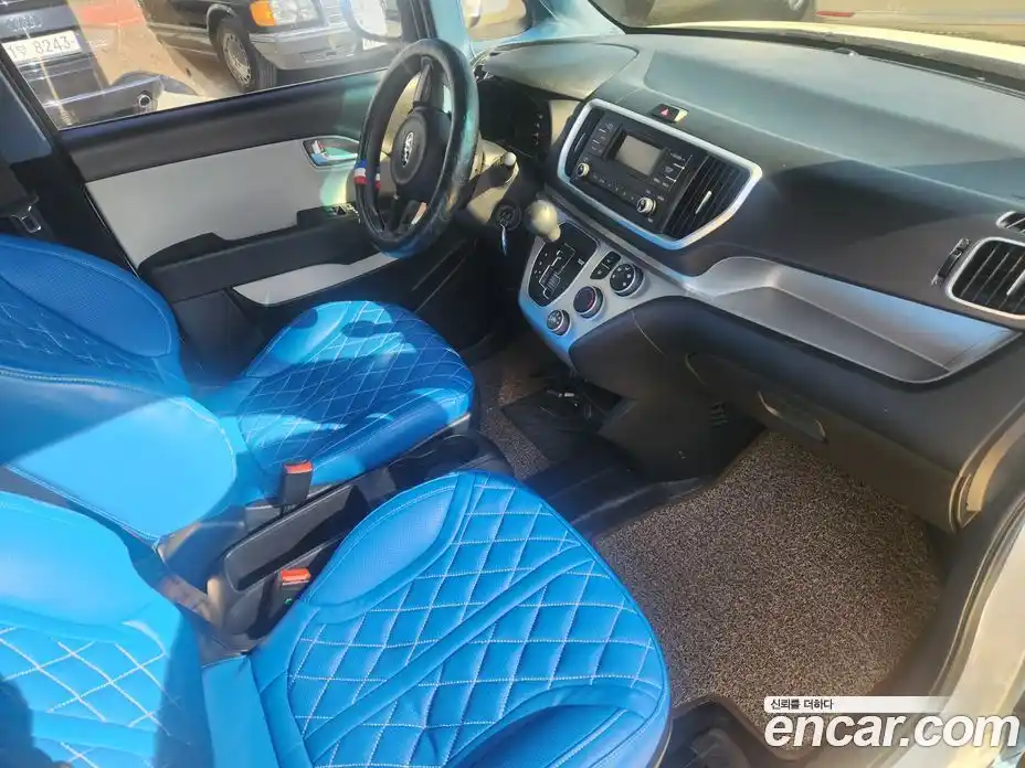 Kia Ray 2019 1.0 Автомат в Москве № 115660, фото 19
