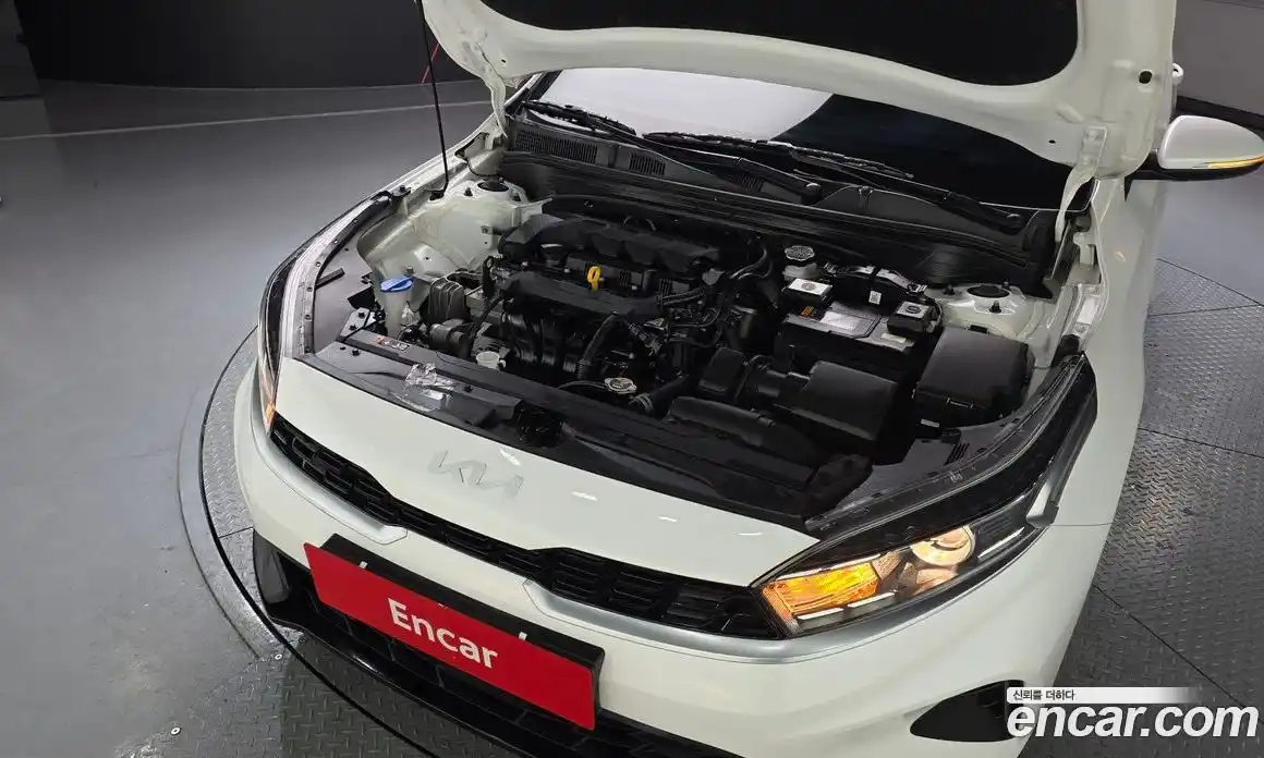 Kia K3 2024 1.6 Автомат в Москве № 120021, фото 3